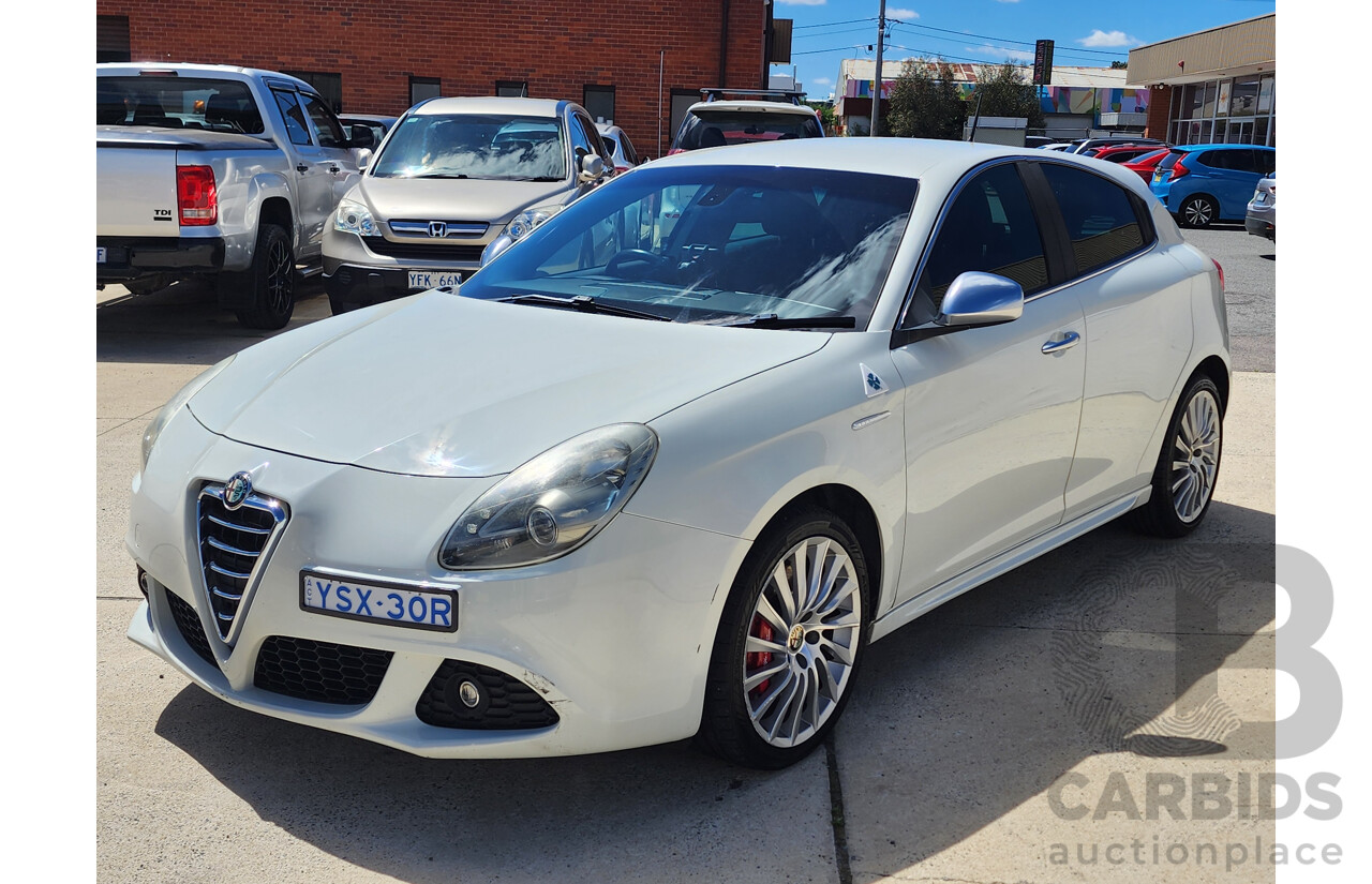 11/2012 Alfa Romeo Giulietta 2.0 Jtd-M 5d Hatchback White 2.0L