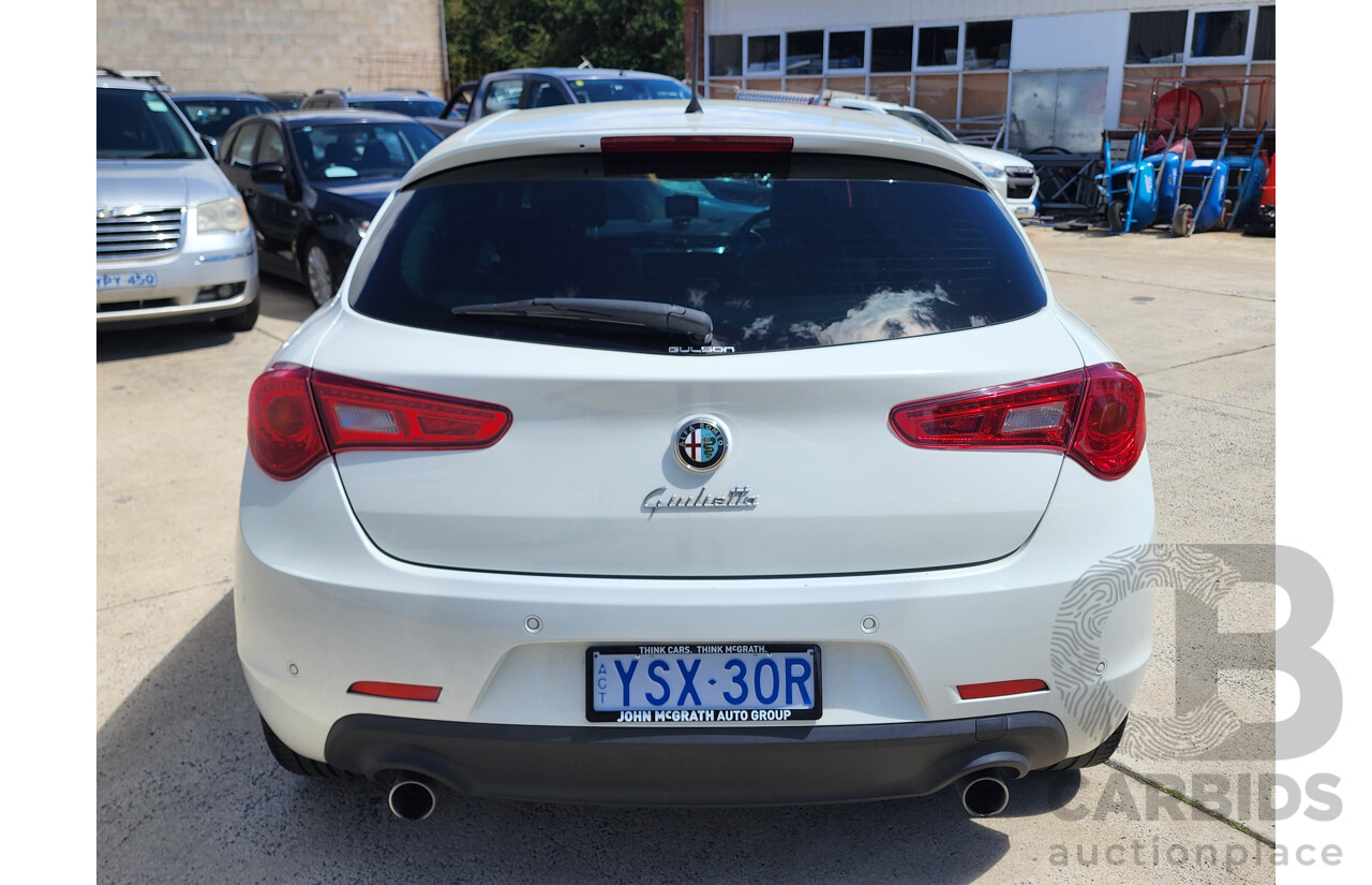 11/2012 Alfa Romeo Giulietta 2.0 Jtd-M 5d Hatchback White 2.0L