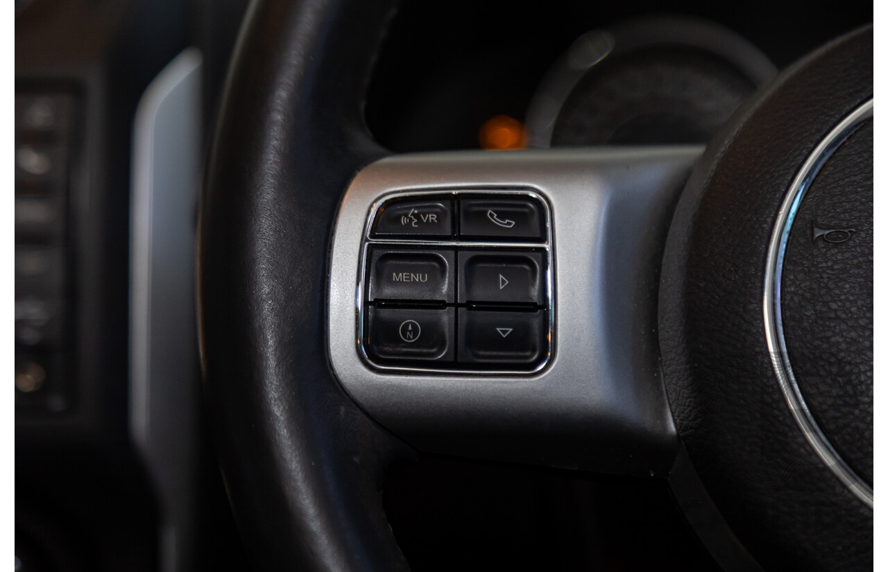 06/2015 Jeep Compass Limited (4x4) MK MY14 4d Wagon Black 2.4L