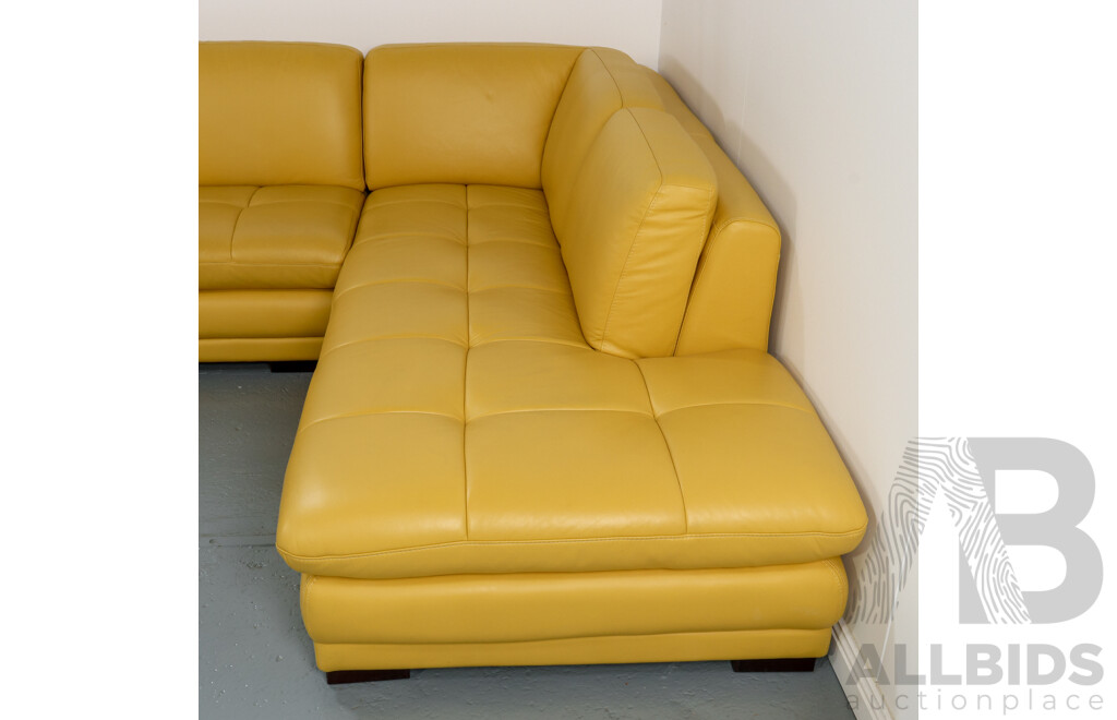 Large Banana Yellow Leather Four Piece Lounge Suite by Linea Domo