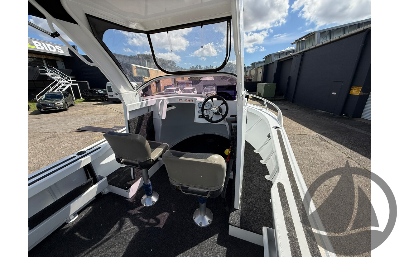 NO RESERVE | 2014 Formosa 550 Classic Center Cabin MK3, 140HP 4 Stroke Suzuki