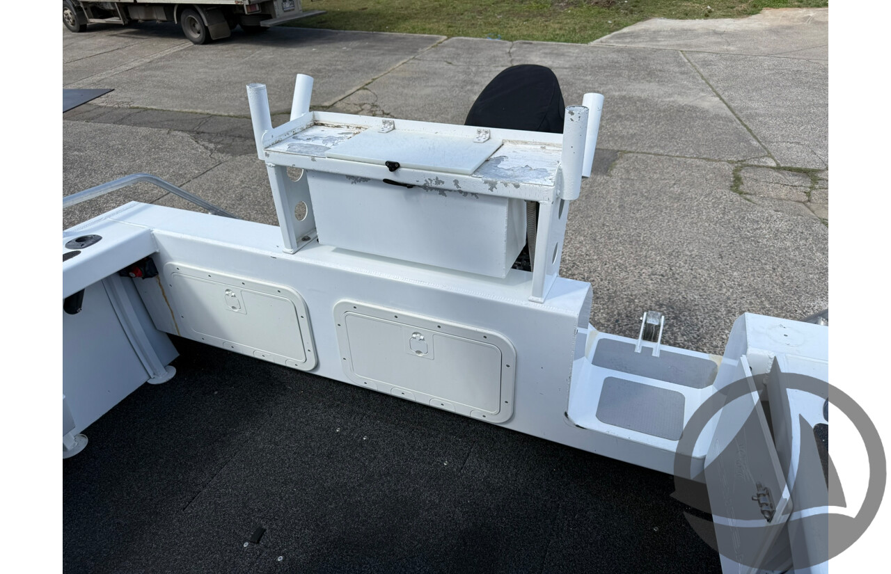 NO RESERVE | 2014 Formosa 550 Classic Center Cabin MK3, 140HP 4 Stroke Suzuki