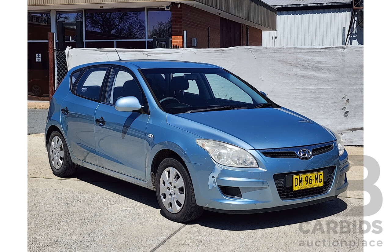 07/2009 Hyundai i30 SX FD MY09 5d Hatchback Blue 2.0L