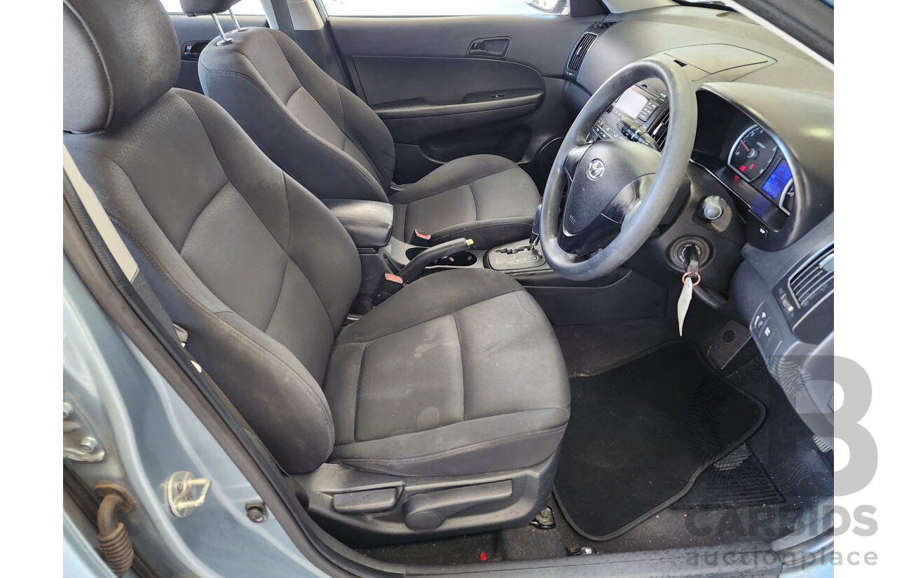 07/2009 Hyundai i30 SX FD MY09 5d Hatchback Blue 2.0L