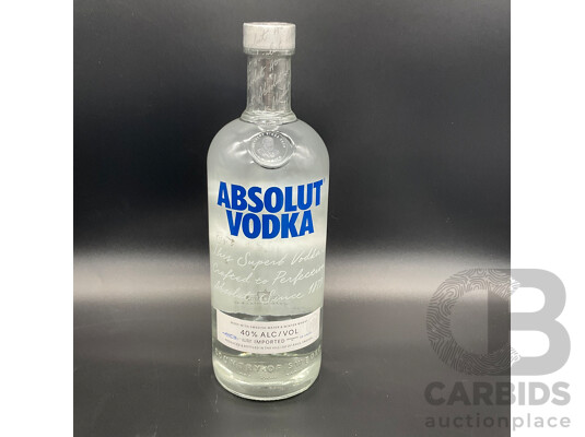SMIRNOFF VODKA 1L & ABSOLUT VODKA 1L - LOT of 2