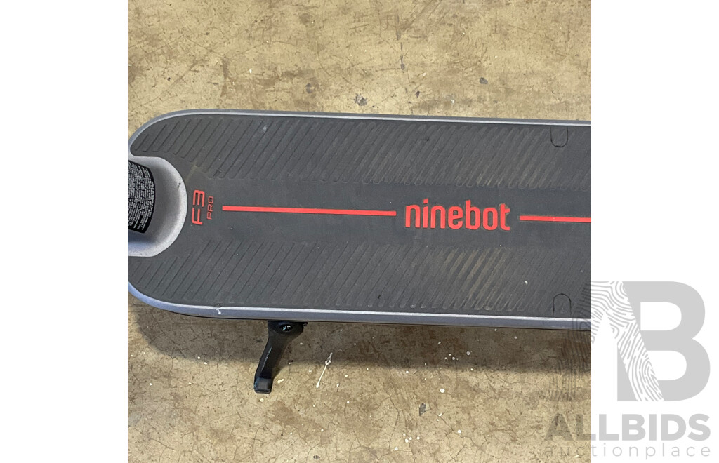 SEGWA NINEBOT KickScooter F3 Pro