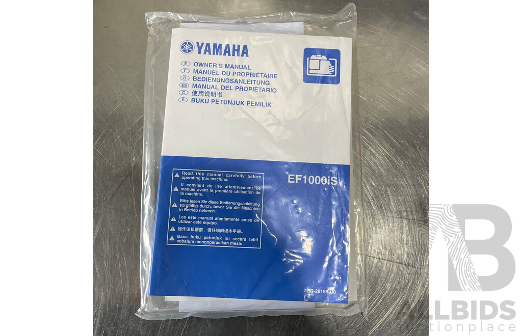 YAMAHA (EF1000IS) 1kVA Portable Petrol Invertor Silent Generator