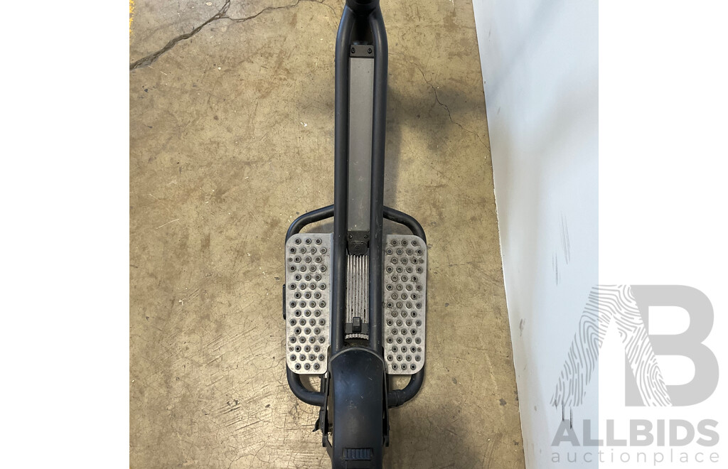 PURE ESCAPE PRO+ Electric Scooter