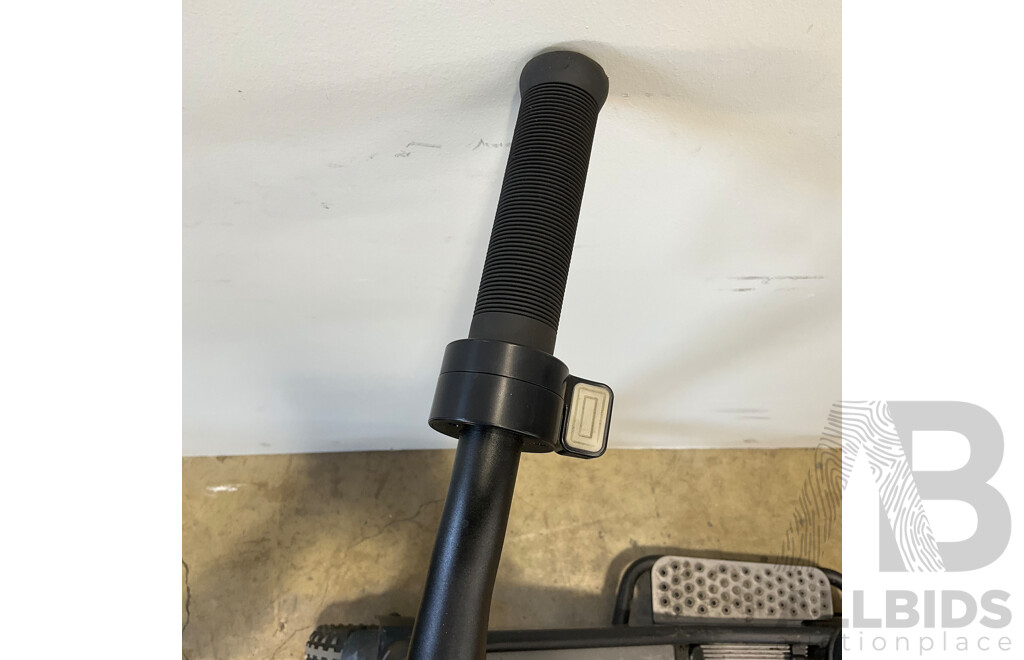 PURE ESCAPE PRO+ Electric Scooter