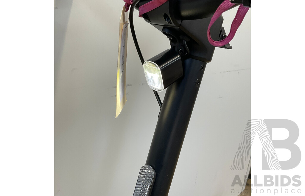 PURE ESCAPE PRO+ Electric Scooter