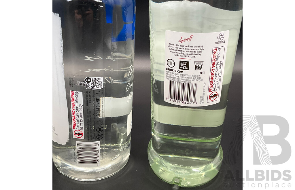 SMIRNOFF VODKA 1L & ABSOLUT VODKA 1L - LOT of 2