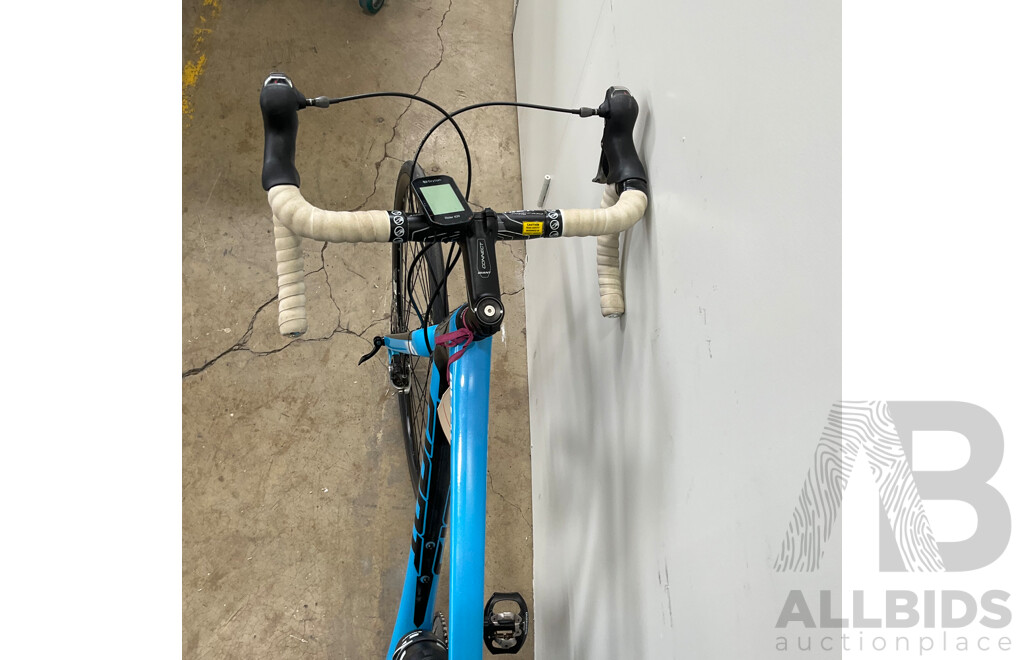 2016 GIANT Defy 1 Disk Endurance Roa Bike