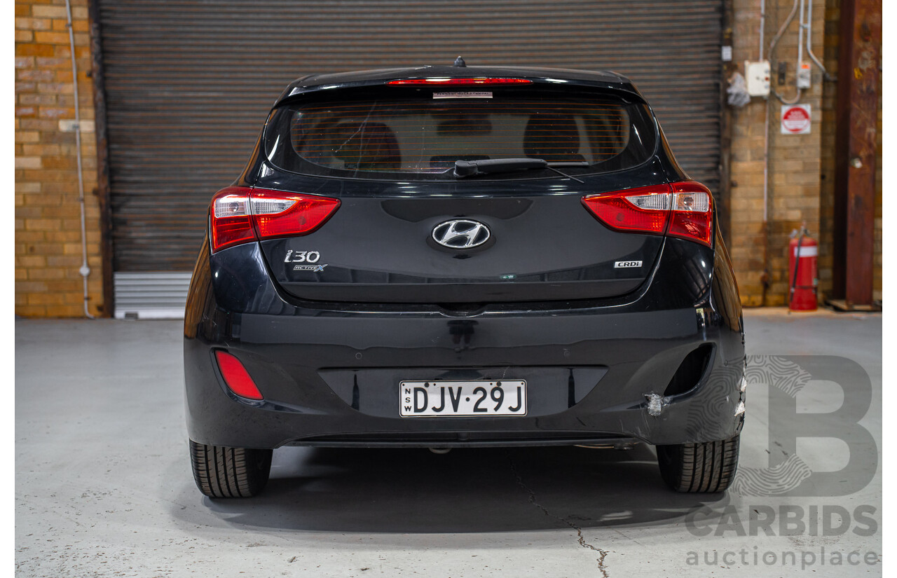 4/2016 Hyundai i30 Active X GD4 Series 2 5d Hatchback Black Turbo Diesel 1.6L