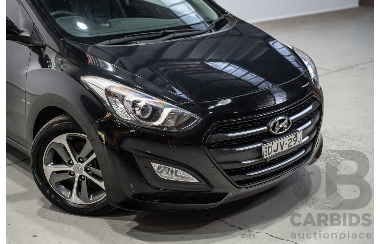 4/2016 Hyundai i30 Active X GD4 Series 2 5d Hatchback Black Turbo Diesel 1.6L