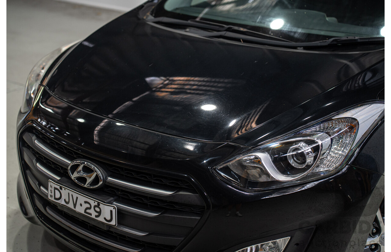 4/2016 Hyundai i30 Active X GD4 Series 2 5d Hatchback Black Turbo Diesel 1.6L