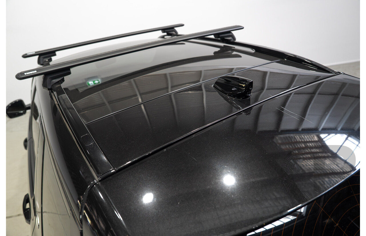 07/2021 Land Rover Discovery Sport P200 R-Dynamic S (AWD) L550 MY21 4d Wagon Santorini Black Metallic Turbo 2.0L