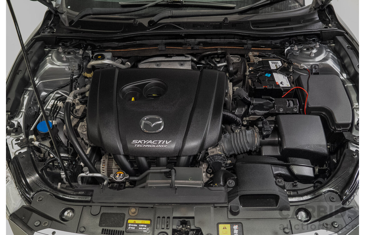 09/2015 Mazda 3 MAXX BM MY15 5d Hatchback Silver 2.0L