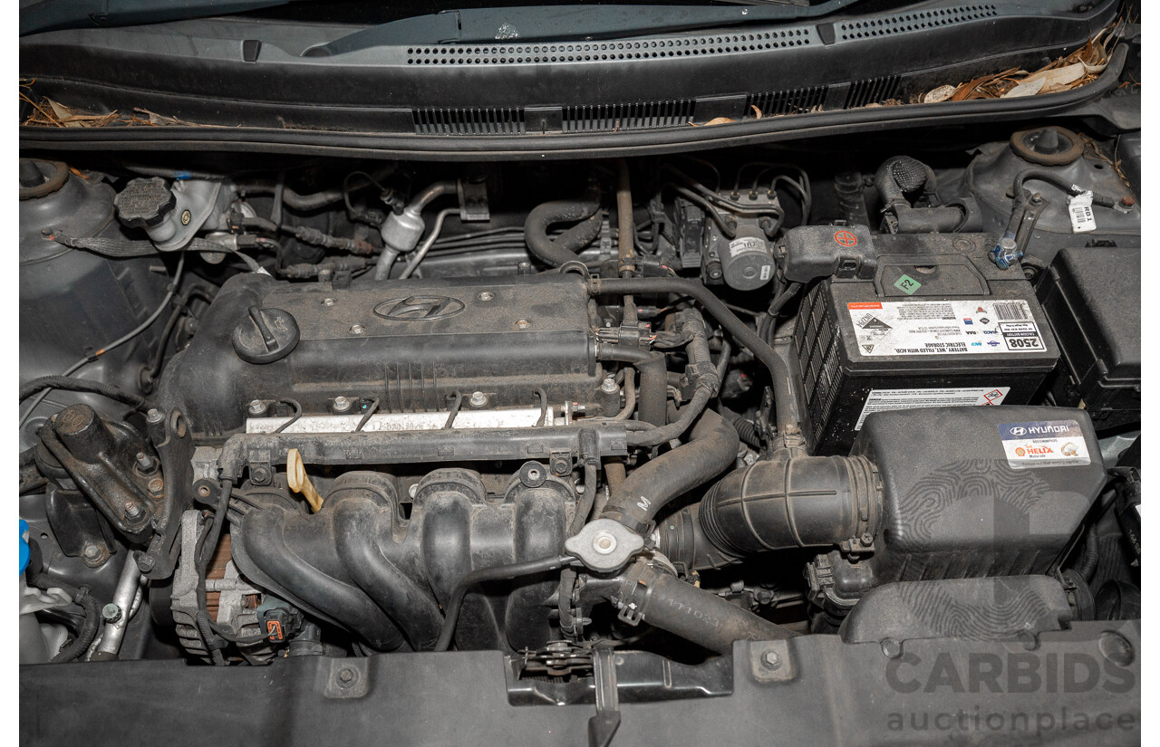 11/2011 Hyundai Accent Active RB 5d Hatchback Grey 1.6L