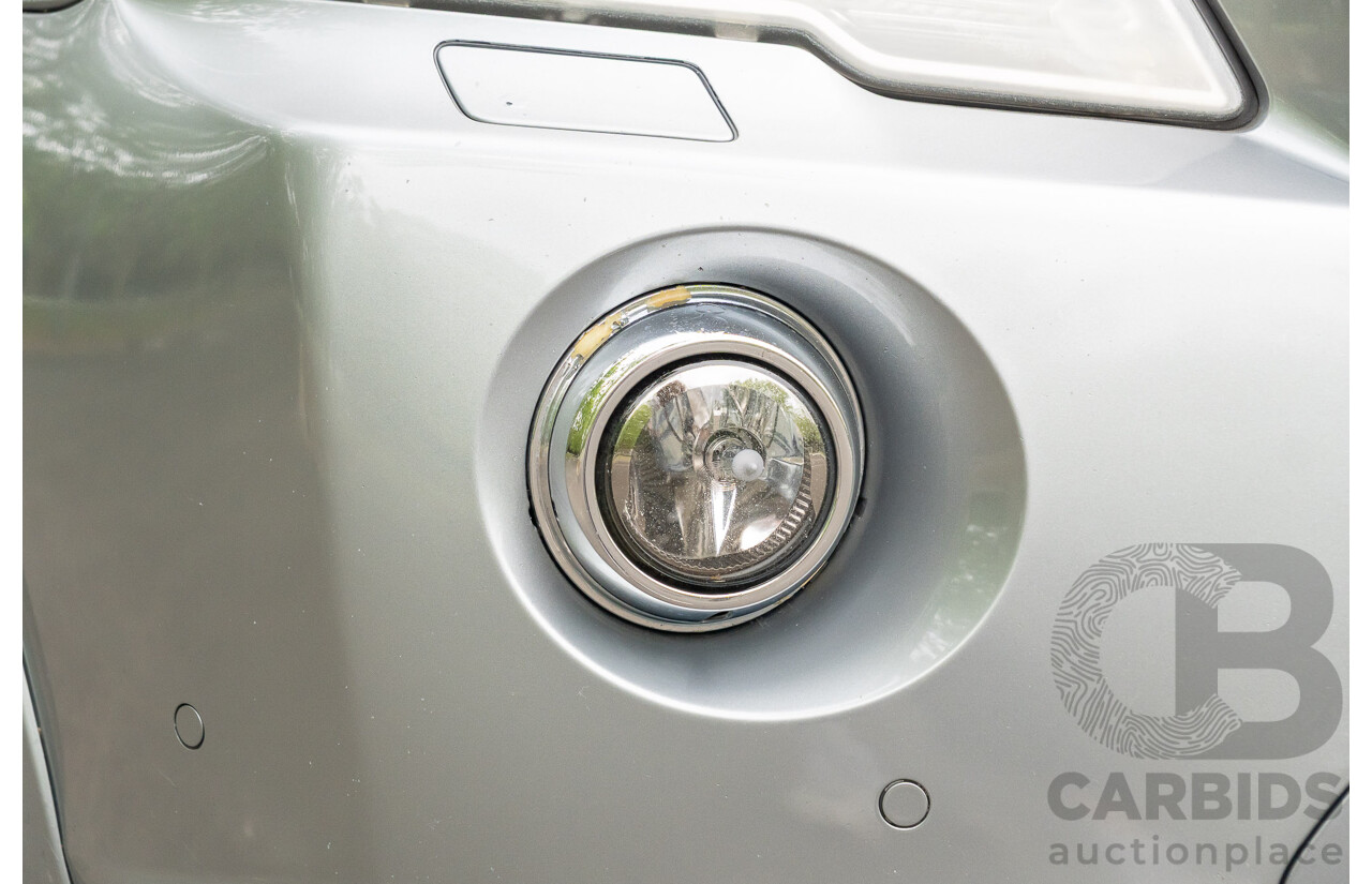 12/2009 Mercedes-Benz ML 63 AMG (4x4) W164 08 Upgrade 4d Wagon Palladium Silver Metallic V8 6.2L