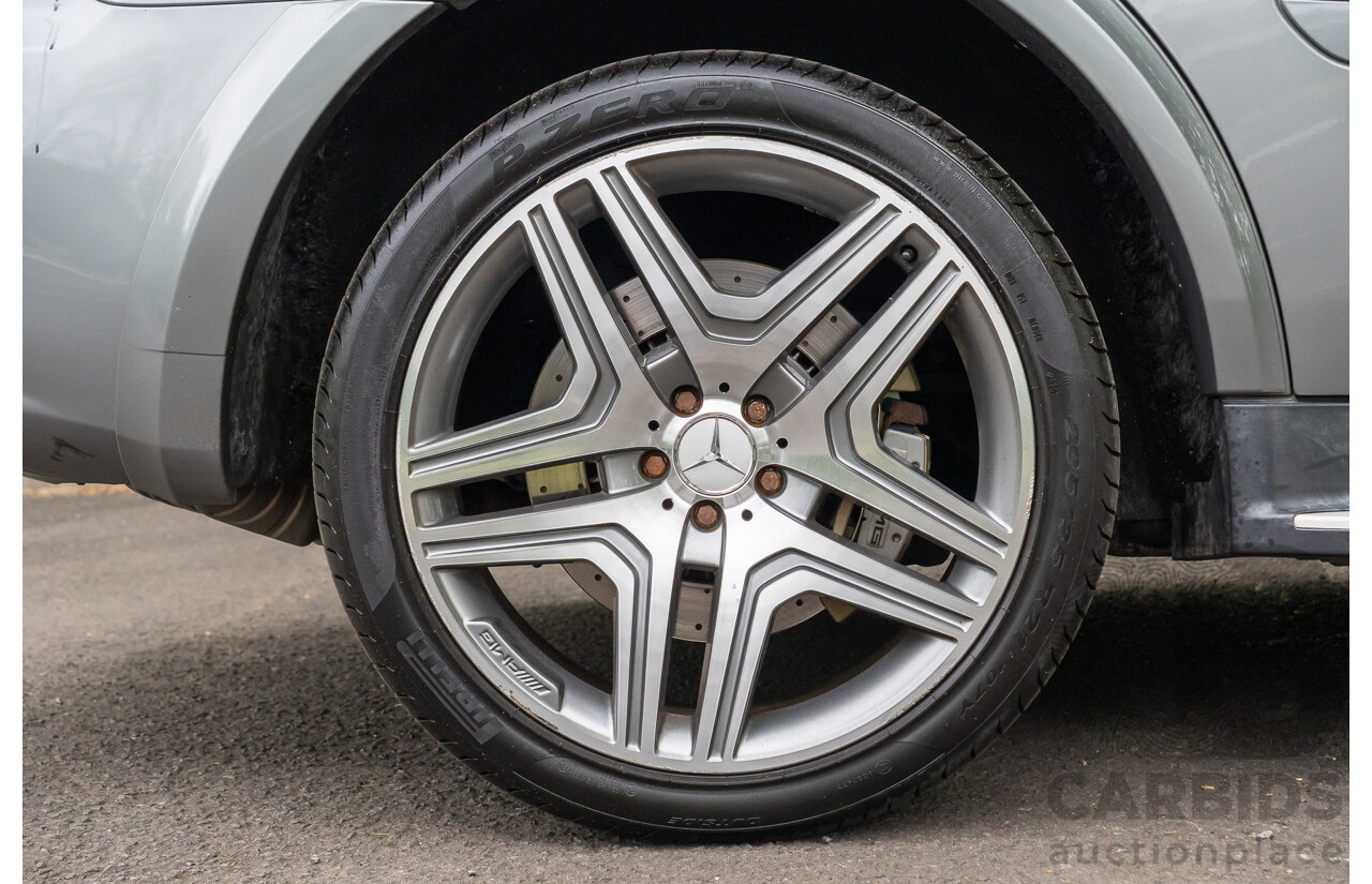 12/2009 Mercedes-Benz ML 63 AMG (4x4) W164 08 Upgrade 4d Wagon Palladium Silver Metallic V8 6.2L