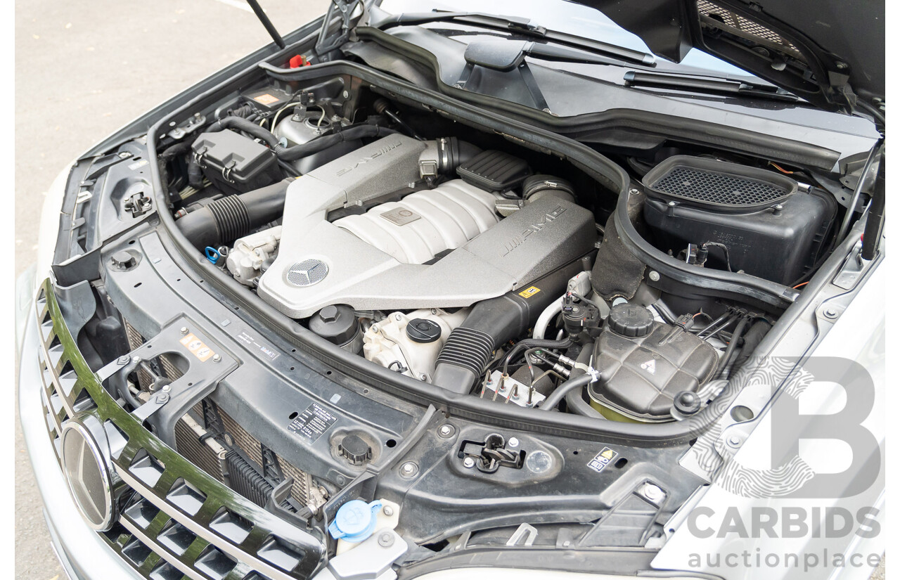 12/2009 Mercedes-Benz ML 63 AMG (4x4) W164 08 Upgrade 4d Wagon Palladium Silver Metallic V8 6.2L
