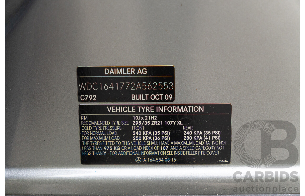 12/2009 Mercedes-Benz ML 63 AMG (4x4) W164 08 Upgrade 4d Wagon Palladium Silver Metallic V8 6.2L