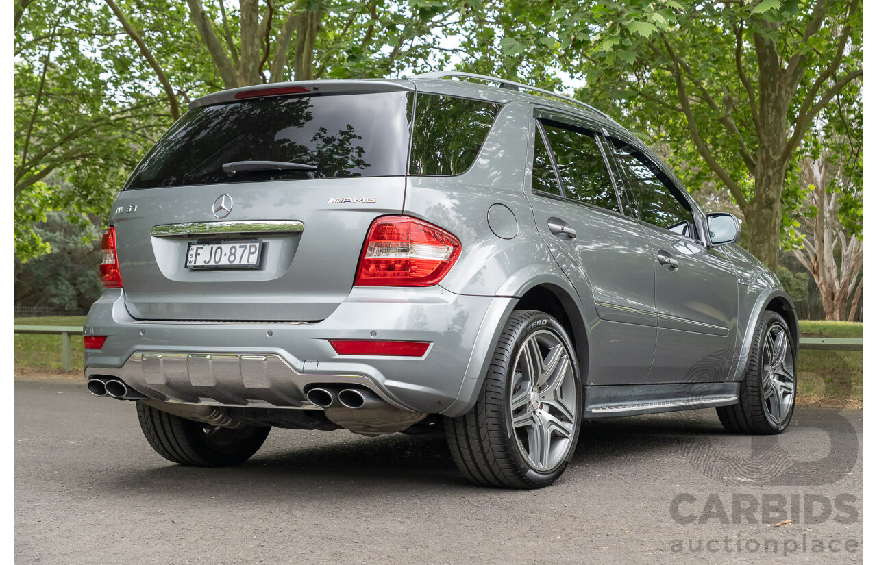 12/2009 Mercedes-Benz ML 63 AMG (4x4) W164 08 Upgrade 4d Wagon Palladium Silver Metallic V8 6.2L