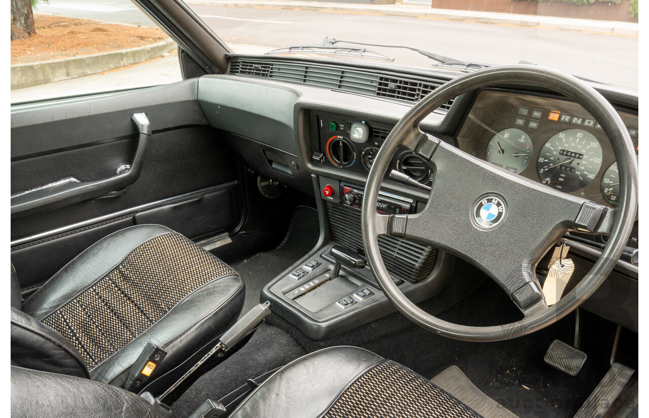 1/1977 BMW 633CSi E24 2d Coupe Schwarz Black 3.2L - Import