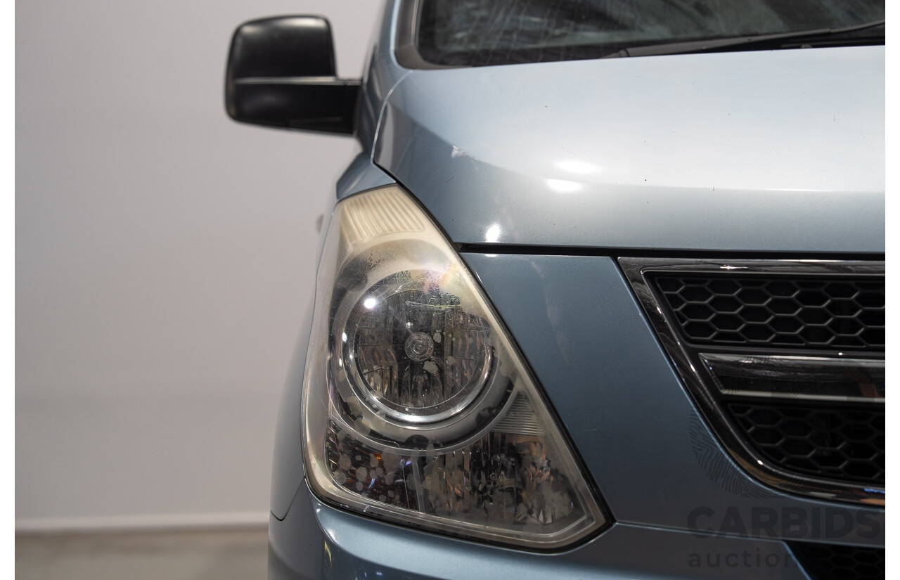 03/2011 Hyundai Imax (RWD) TQ MY11 4d Wagon Blue 2.5L