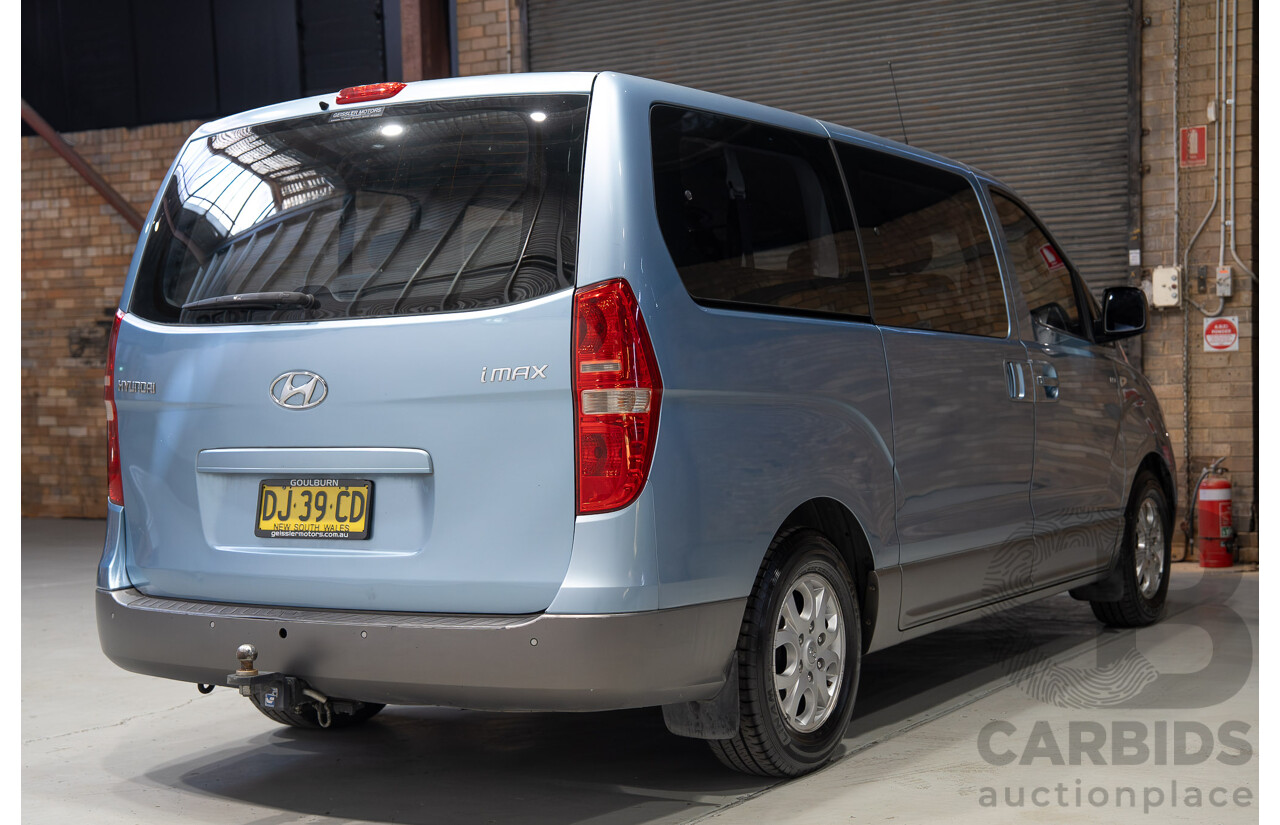 03/2011 Hyundai Imax (RWD) TQ MY11 4d Wagon Blue 2.5L