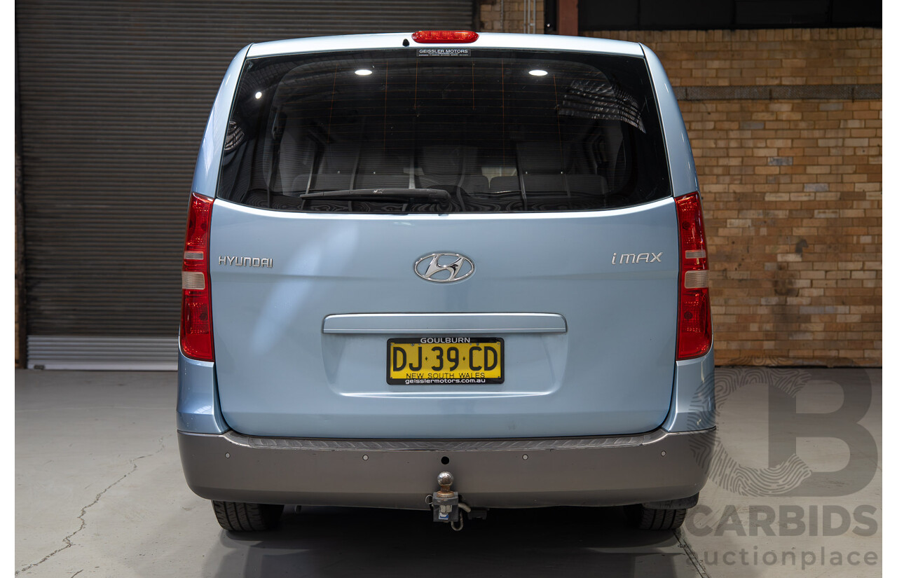 03/2011 Hyundai Imax (RWD) TQ MY11 4d Wagon Blue 2.5L