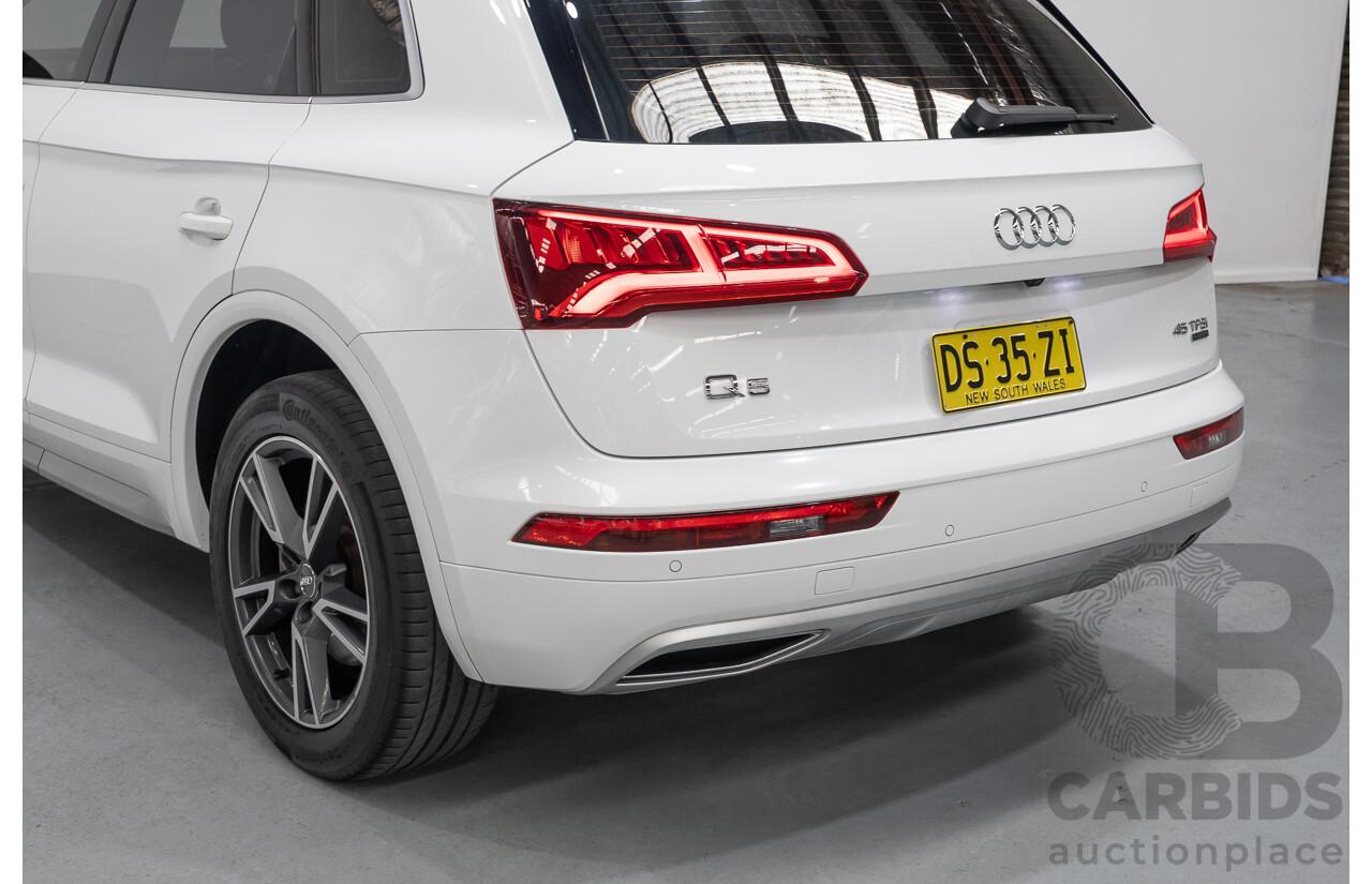 8/2019 Audi Q5 45 TFSI Quattro Design (AWD) FY MY19 4d Wagon Ibis White Turbo 2.0L