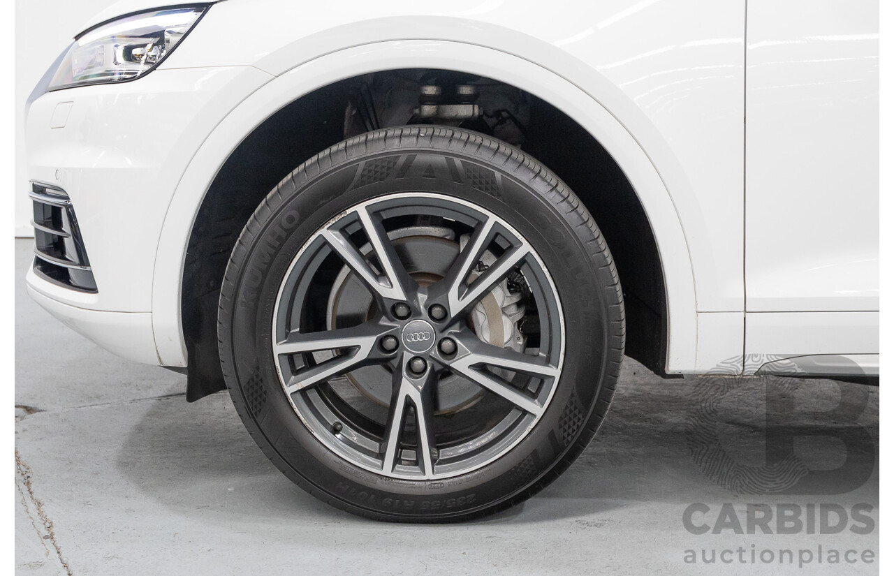 8/2019 Audi Q5 45 TFSI Quattro Design (AWD) FY MY19 4d Wagon Ibis White Turbo 2.0L