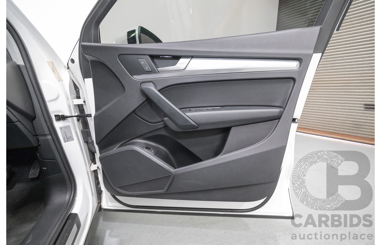 8/2019 Audi Q5 45 TFSI Quattro Design (AWD) FY MY19 4d Wagon Ibis White Turbo 2.0L
