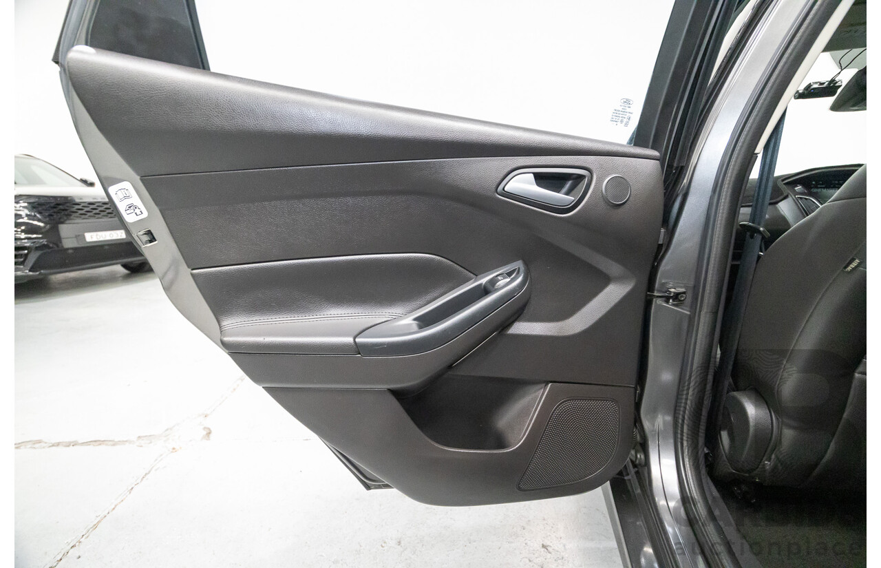 4/2017 Ford Focus Titanium LZ 5d Hatchback Magnetic Grey Turbo 1.5L