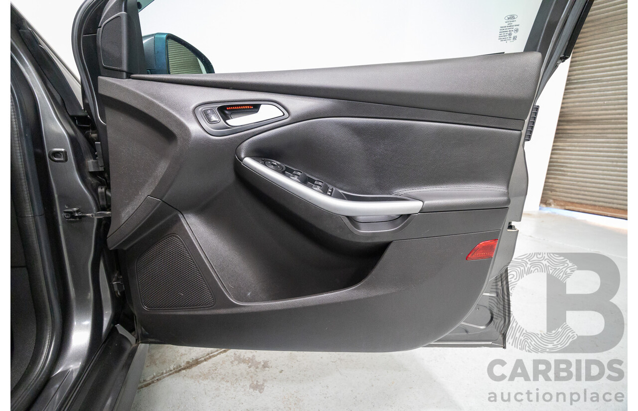 4/2017 Ford Focus Titanium LZ 5d Hatchback Magnetic Grey Turbo 1.5L