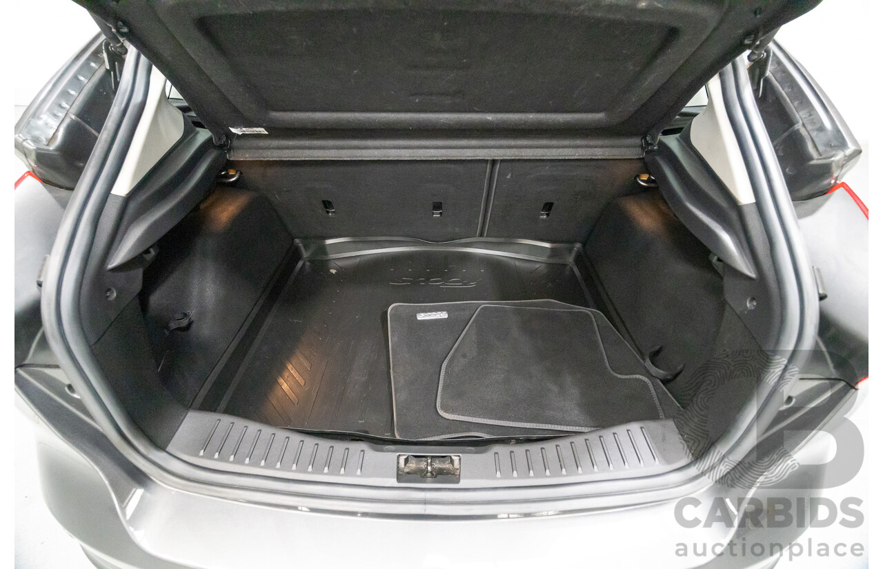 4/2017 Ford Focus Titanium LZ 5d Hatchback Magnetic Grey Turbo 1.5L