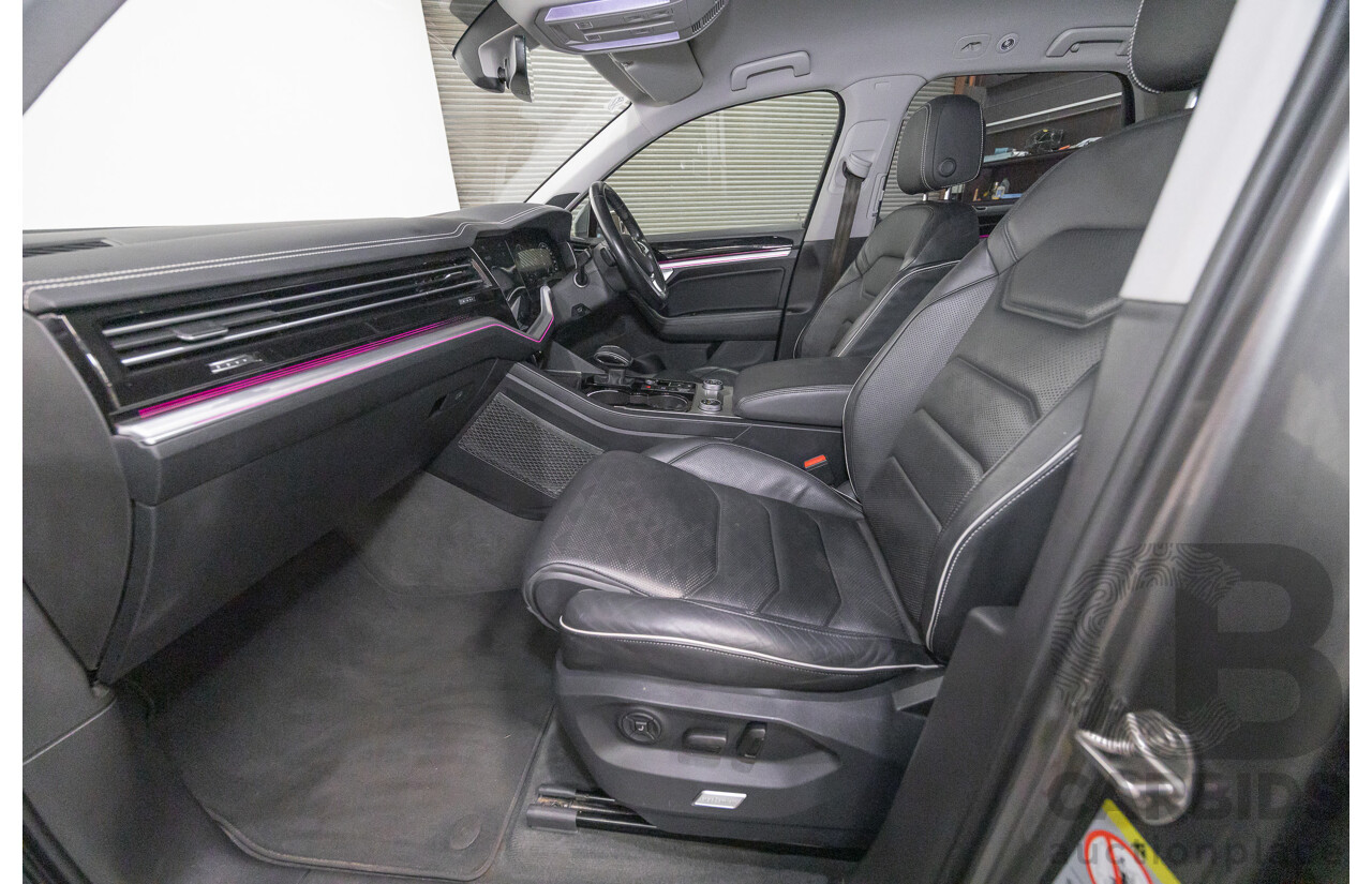 12/2019 Volkswagen Touareg 190TDI Premium (AWD) MY20 4d Wagon Silicon Gray Metallic Turbo Diesel V6 3.0L