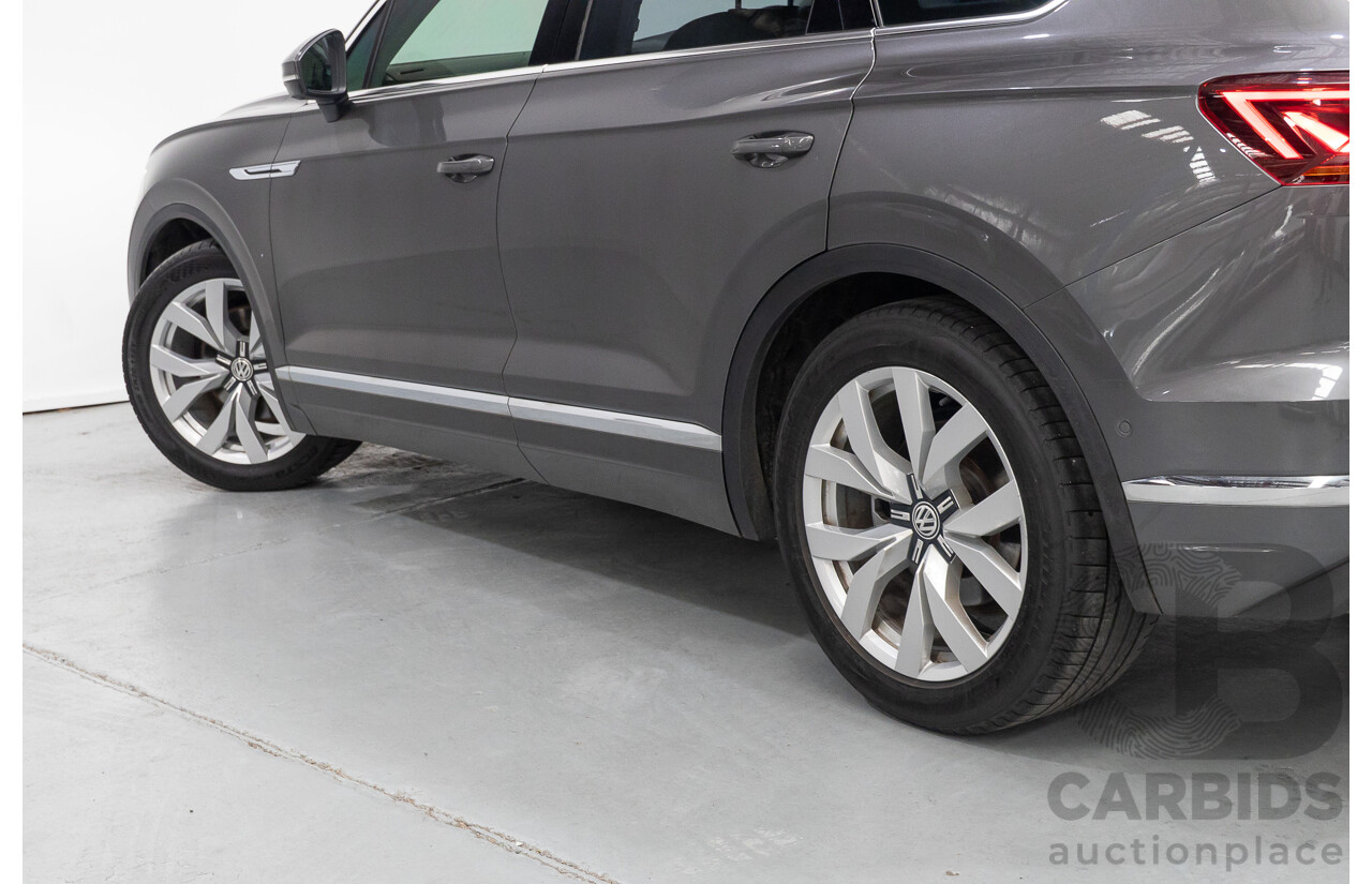 12/2019 Volkswagen Touareg 190TDI Premium (AWD) MY20 4d Wagon Silicon Gray Metallic Turbo Diesel V6 3.0L