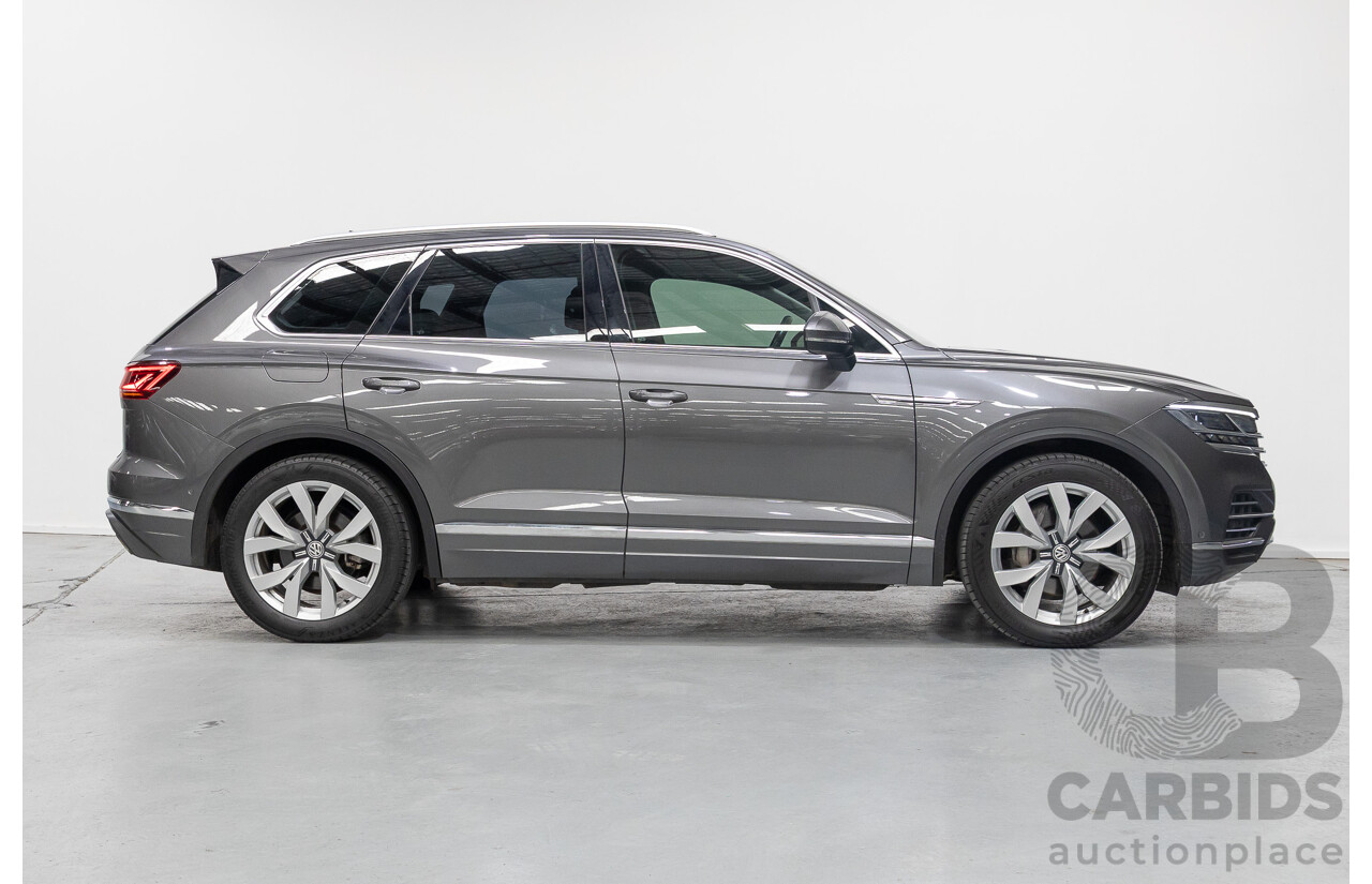 12/2019 Volkswagen Touareg 190TDI Premium (AWD) MY20 4d Wagon Silicon Gray Metallic Turbo Diesel V6 3.0L
