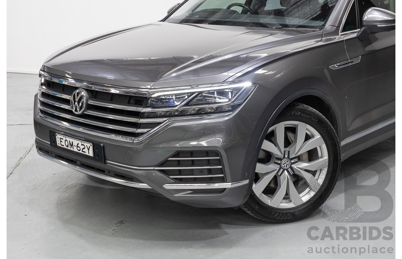 12/2019 Volkswagen Touareg 190TDI Premium (AWD) MY20 4d Wagon Silicon Gray Metallic Turbo Diesel V6 3.0L