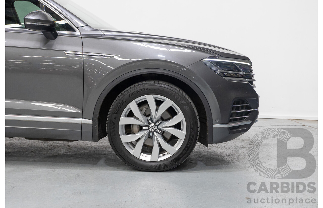 12/2019 Volkswagen Touareg 190TDI Premium (AWD) MY20 4d Wagon Silicon Gray Metallic Turbo Diesel V6 3.0L