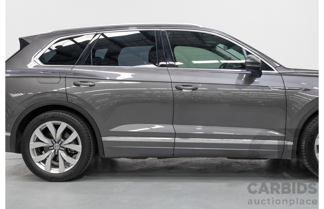 12/2019 Volkswagen Touareg 190TDI Premium (AWD) MY20 4d Wagon Silicon Gray Metallic Turbo Diesel V6 3.0L