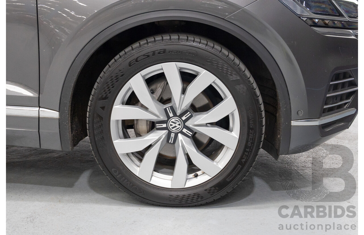 12/2019 Volkswagen Touareg 190TDI Premium (AWD) MY20 4d Wagon Silicon Gray Metallic Turbo Diesel V6 3.0L
