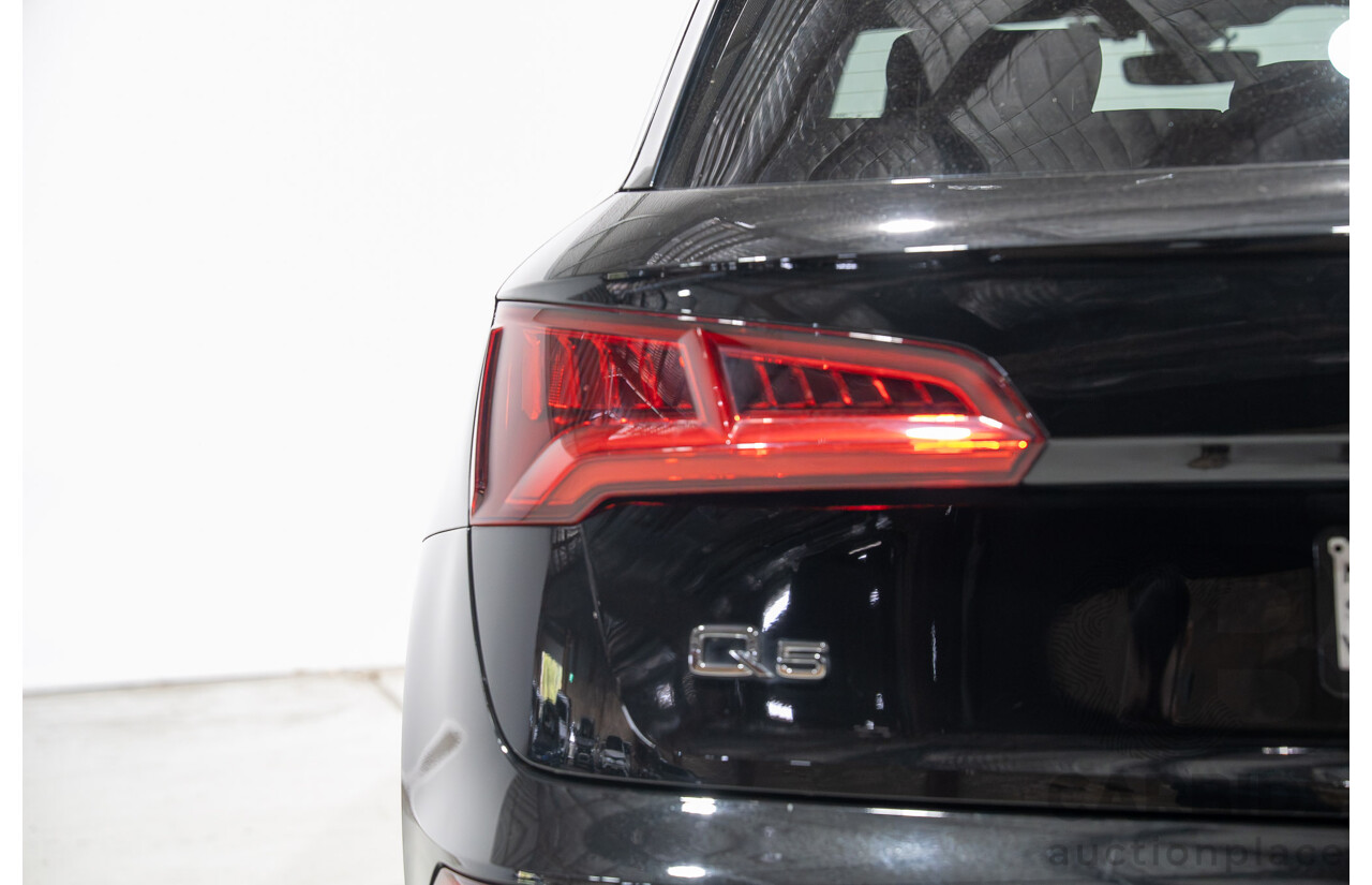 8/2019 Audi Q5 45 TFSI Quattro Sport Black Edition (AWD) FY MY19 4d Wagon Mythos Black Metallic Turbo 2.0L