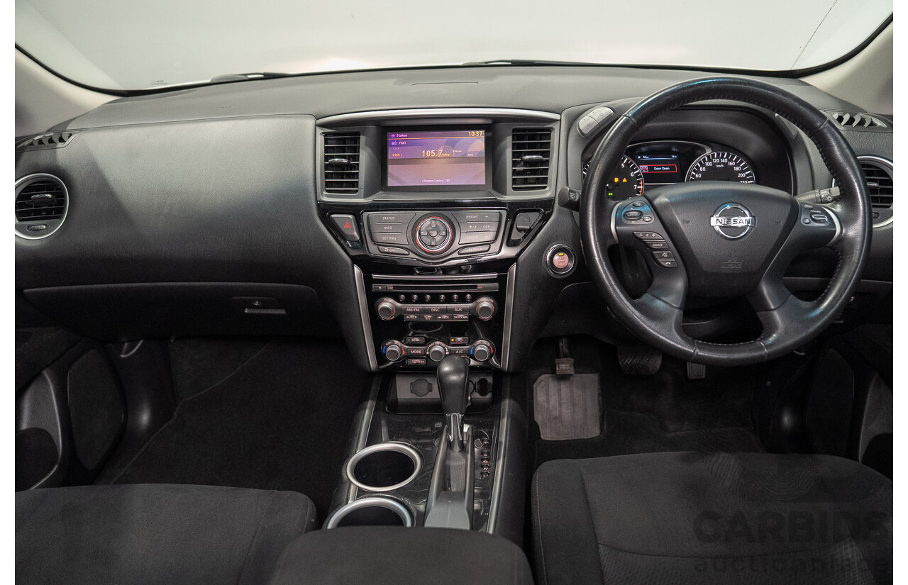 01/2015 Nissan Pathfinder ST R52 4d Wagon Glacier White V6 3.5L - 7 Seater