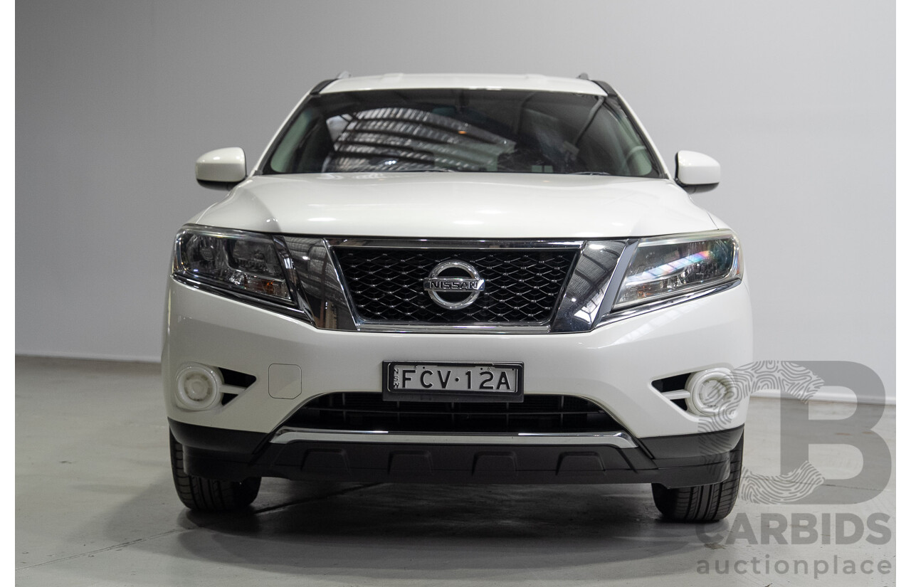 01/2015 Nissan Pathfinder ST R52 4d Wagon Glacier White V6 3.5L - 7 Seater