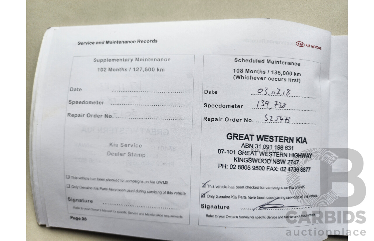 10/2012 Kia Sorento Platinum (4x4) XM MY12 4d Wagon White 2.2L