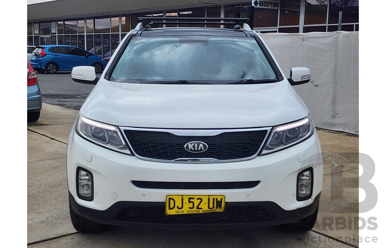 10/2012 Kia Sorento Platinum (4x4) XM MY12 4d Wagon White 2.2L