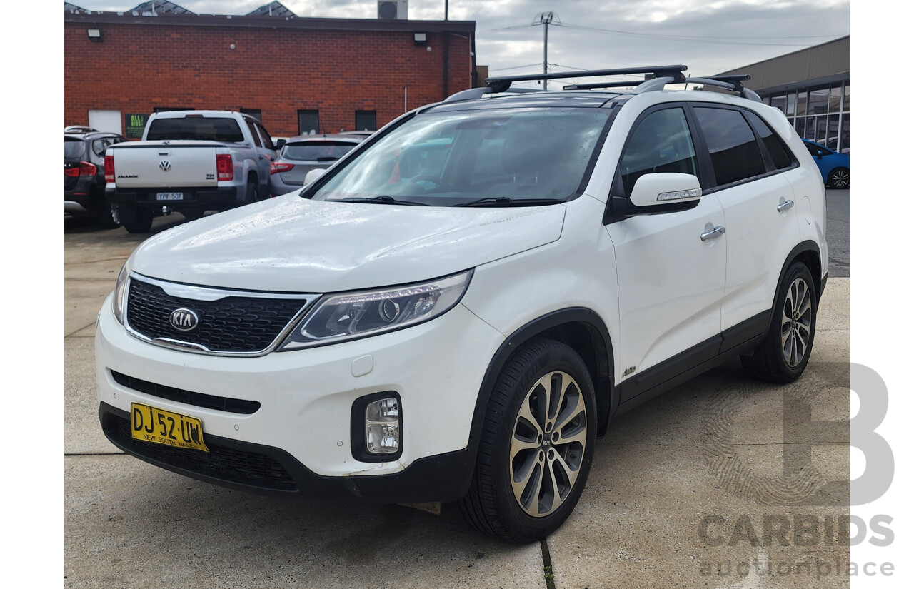 10/2012 Kia Sorento Platinum (4x4) XM MY12 4d Wagon White 2.2L